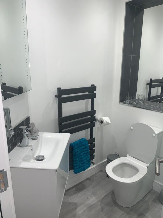 Rosemary House Brs Airport Accommodation Winford Ngoại thất bức ảnh